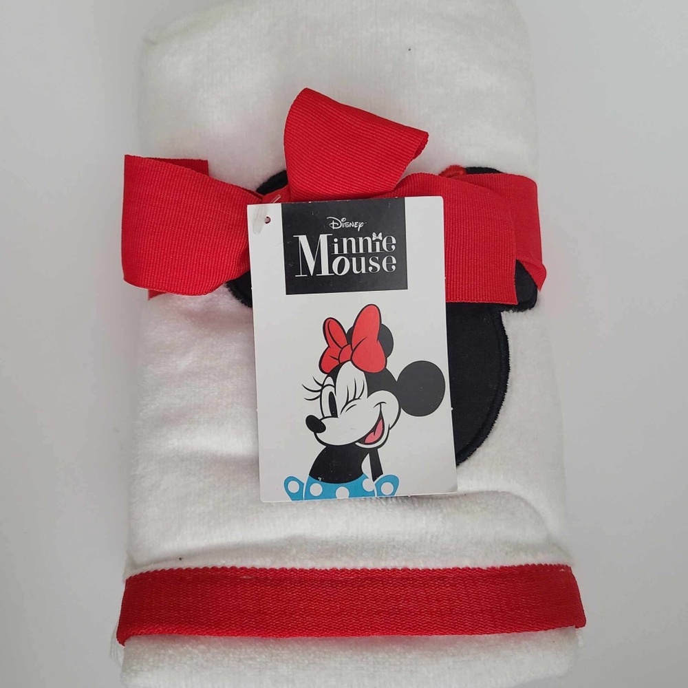 Disney Minnie Mouse hand towels pack of 2 white black red 100% cotton NWT